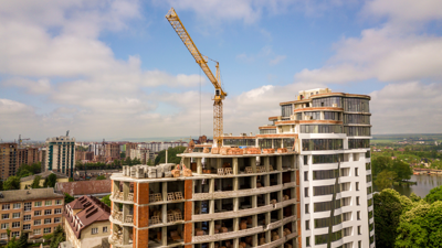 Housebuilders on course to take another decade to fix unsafe buildings, new research warns
